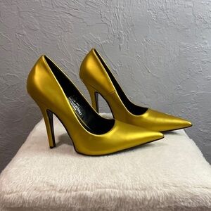 CAPE ROBBIN Women’s Pointed Toe Pump Heels Gold Sz 5.5
